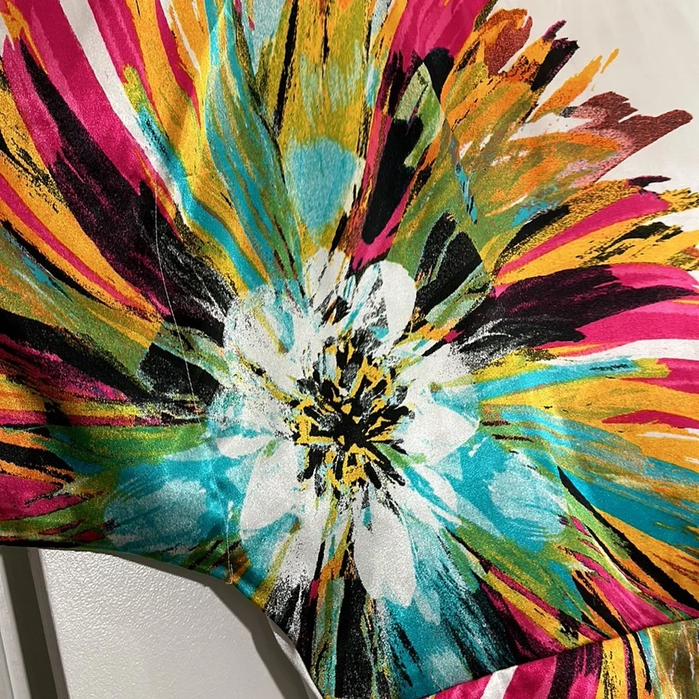 💕Multi Color Blouse - Picture 2 of 6